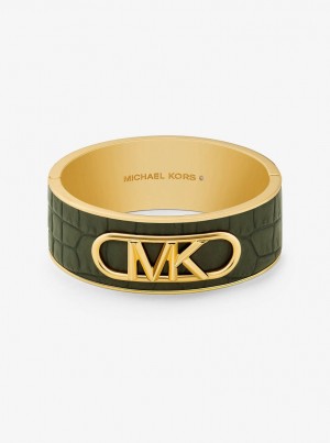 Bratari Dama Michael Kors Precious Metal-Plated Brass and Crocodile Embossed Empire Logo Bangle Verzi | 52EUAFQXR