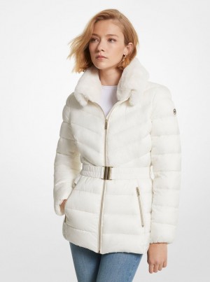 Geaca Dama Michael Kors Faux Fur Trim Quilted Nylon Packable Puffer Jacket Bej | 50IXWNURV