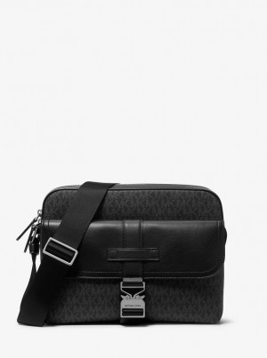 Geanta Crossbody Barbati Michael Kors Hudson Signature Logo and Leather Camera Bag Negrii | 25YOWNISH