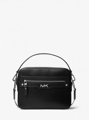 Geanta Crossbody Barbati Michael Kors Varick Leather Camera Bag Negrii | 02NKDCJLV