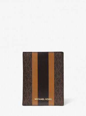 Geanta Duffle Dama Michael Kors Bedford Travel Medium Logo Stripe Passport Wallet Brn/Acorn | 78AZRFPCV