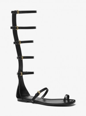 Pantofi Plati Dama Michael Kors Juliette Leather Gladiator Sandal Negrii | 15PKSAXMW