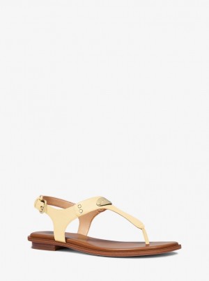 Sandale Dama Michael Kors Logo Plate Leather Sandal Buttercup | 45DUKSHCW